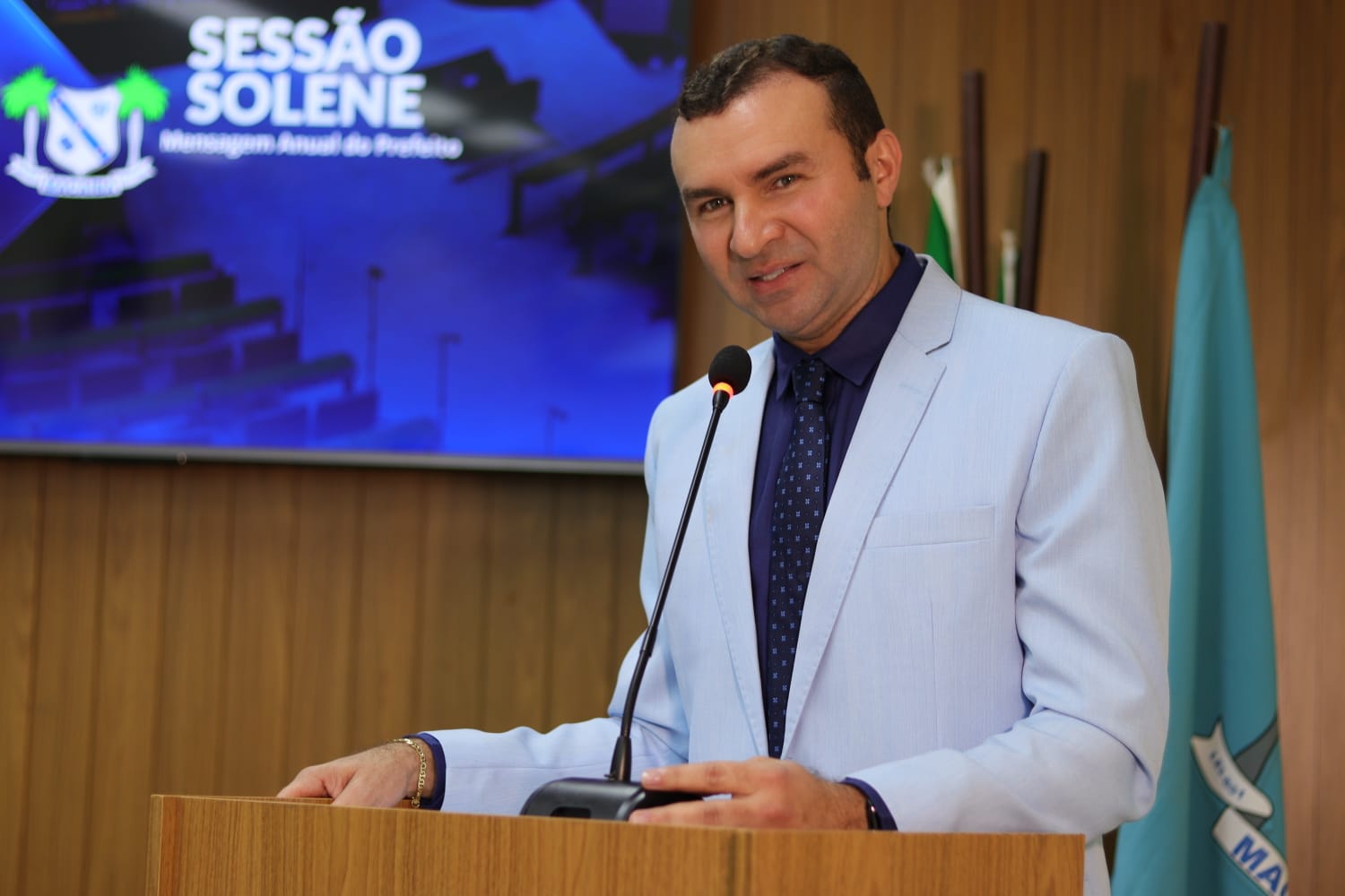 Emídio Júnior destaca obras e ações em mensagem na Câmara de Macaíba