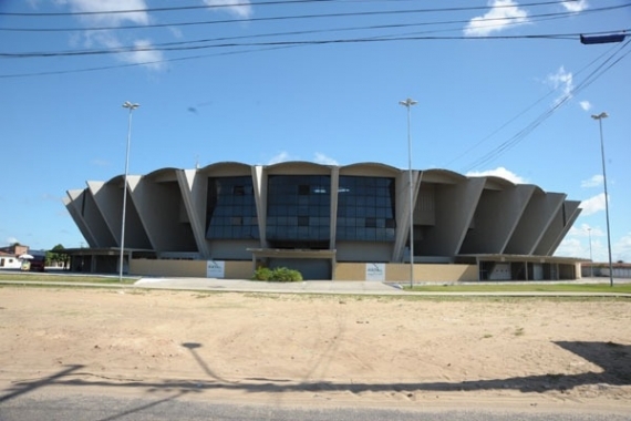 Prefeitura abre chamamento público com 30 vagas para comerciantes informais no Carnaval 2026