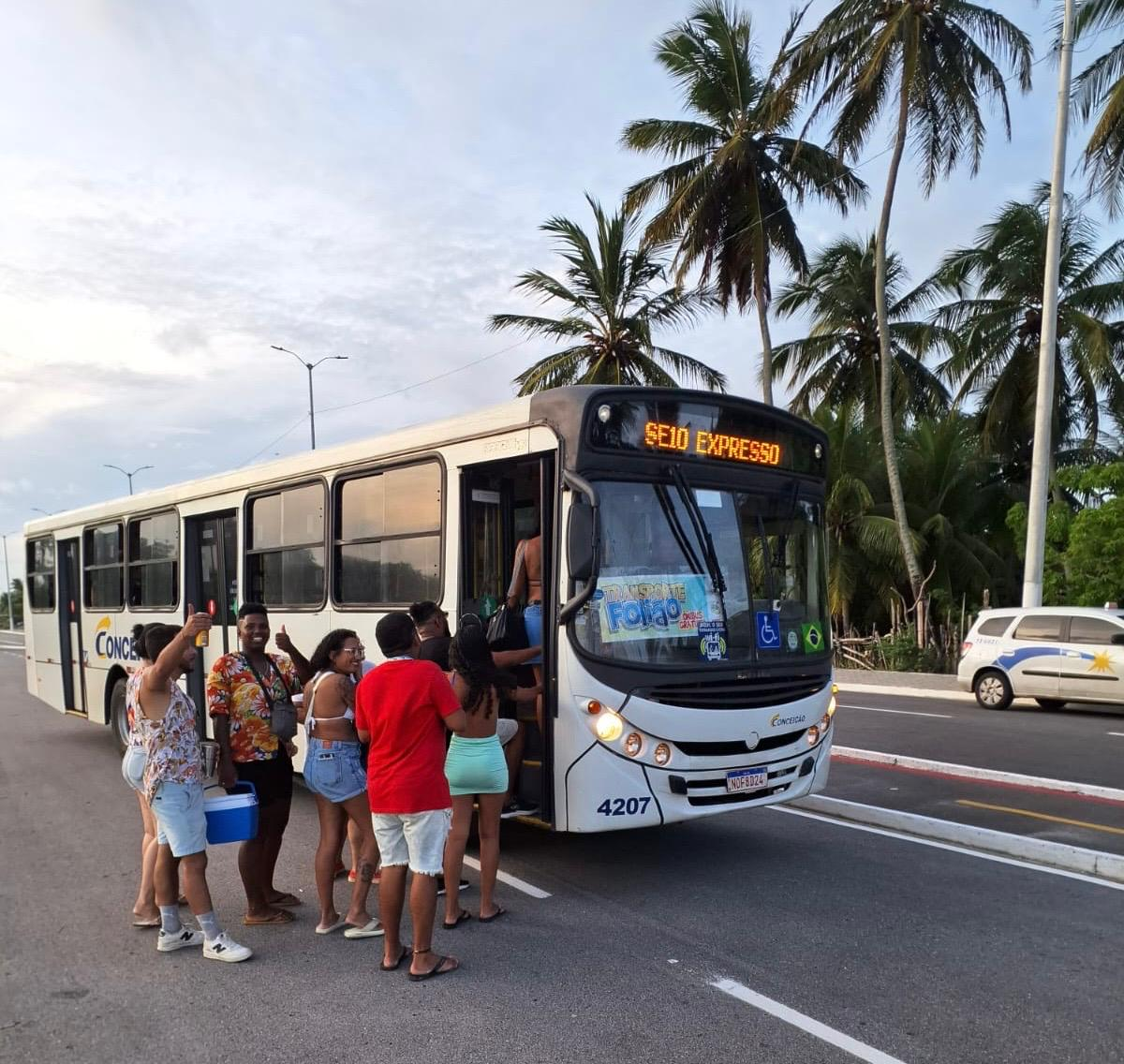 Transporte Folião garantirá deslocamento gratuito e reforço de ônibus no Carnaval de Natal