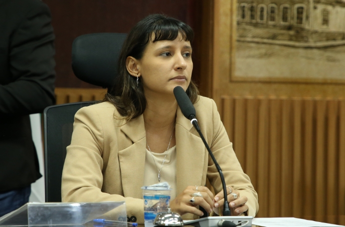 Votação que decide futuro de Brisa Bracchi será até 4 de março, diz Samanda