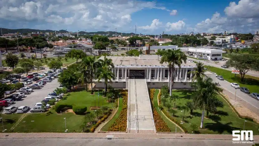 RN proíbe nomeação de condenados por feminicídio em cargos comissionados