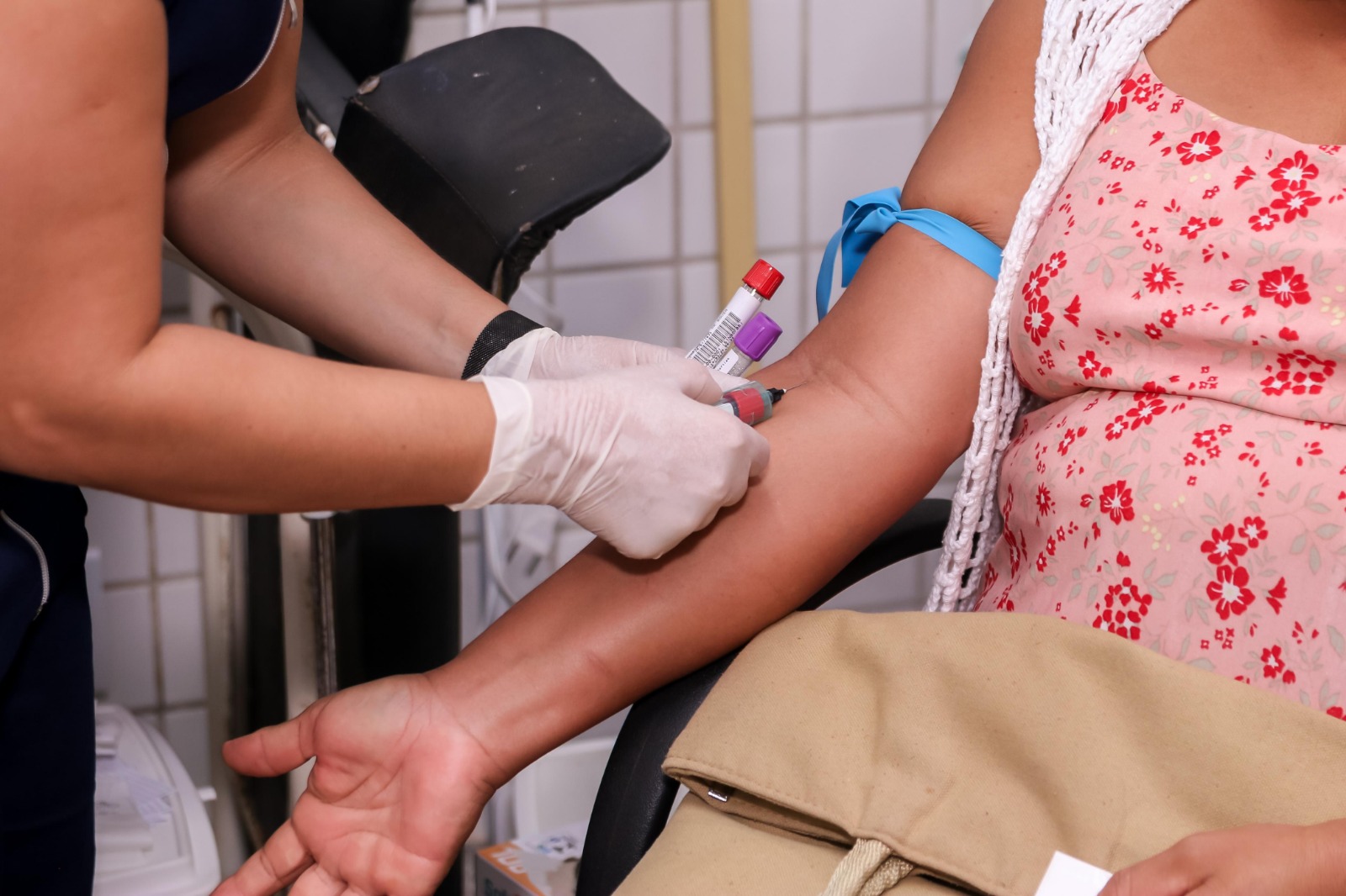 Prefeitura descentraliza realização de exames de sangue para UBSs