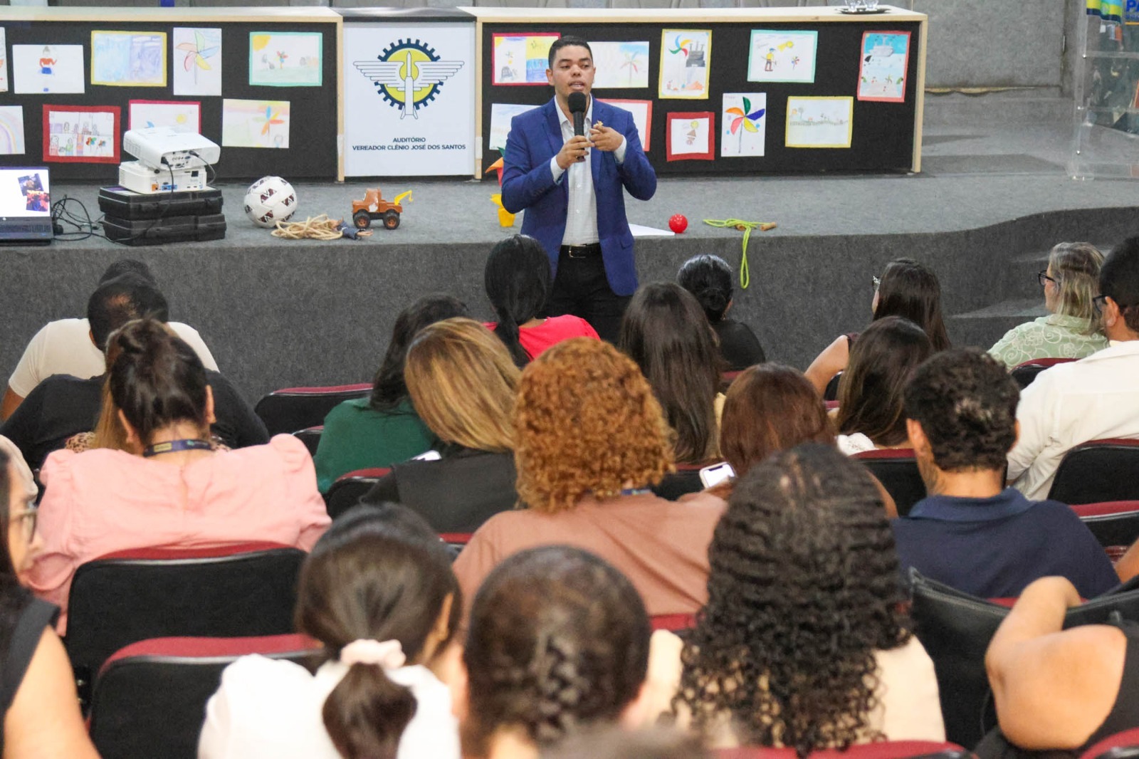 Prefeitura promove seminário de combate ao trabalho infantil e reforça políticas de proteção
