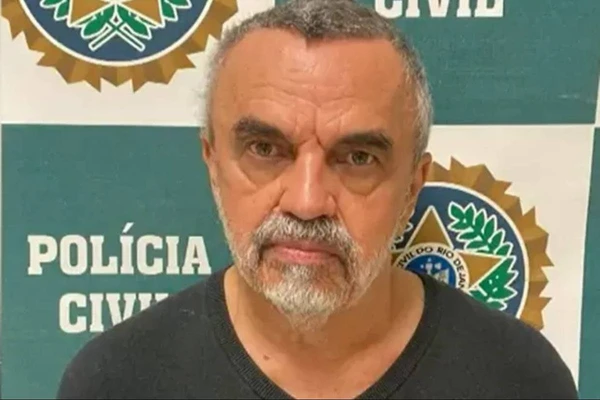 Vigilância em prédio: porteiros e síndica flagraram abusos de José Dumont através de câmeras
