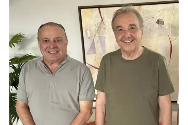 Apesar da negativa a Nina, Agripino nega rompimento com Paulinho