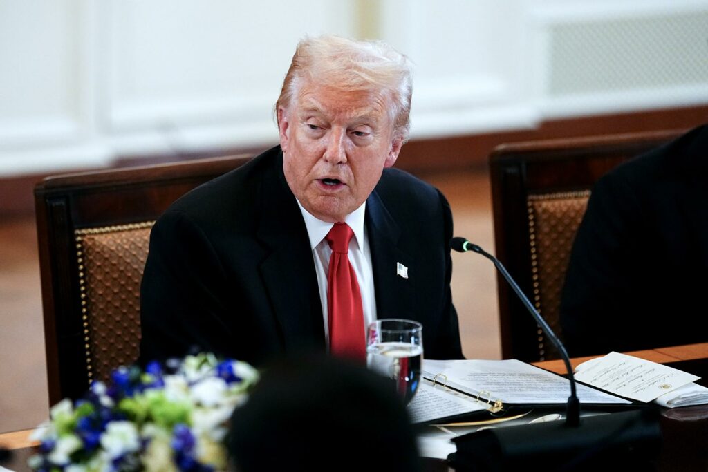 Trump diz que Irã não deveria participar da Copa do Mundo