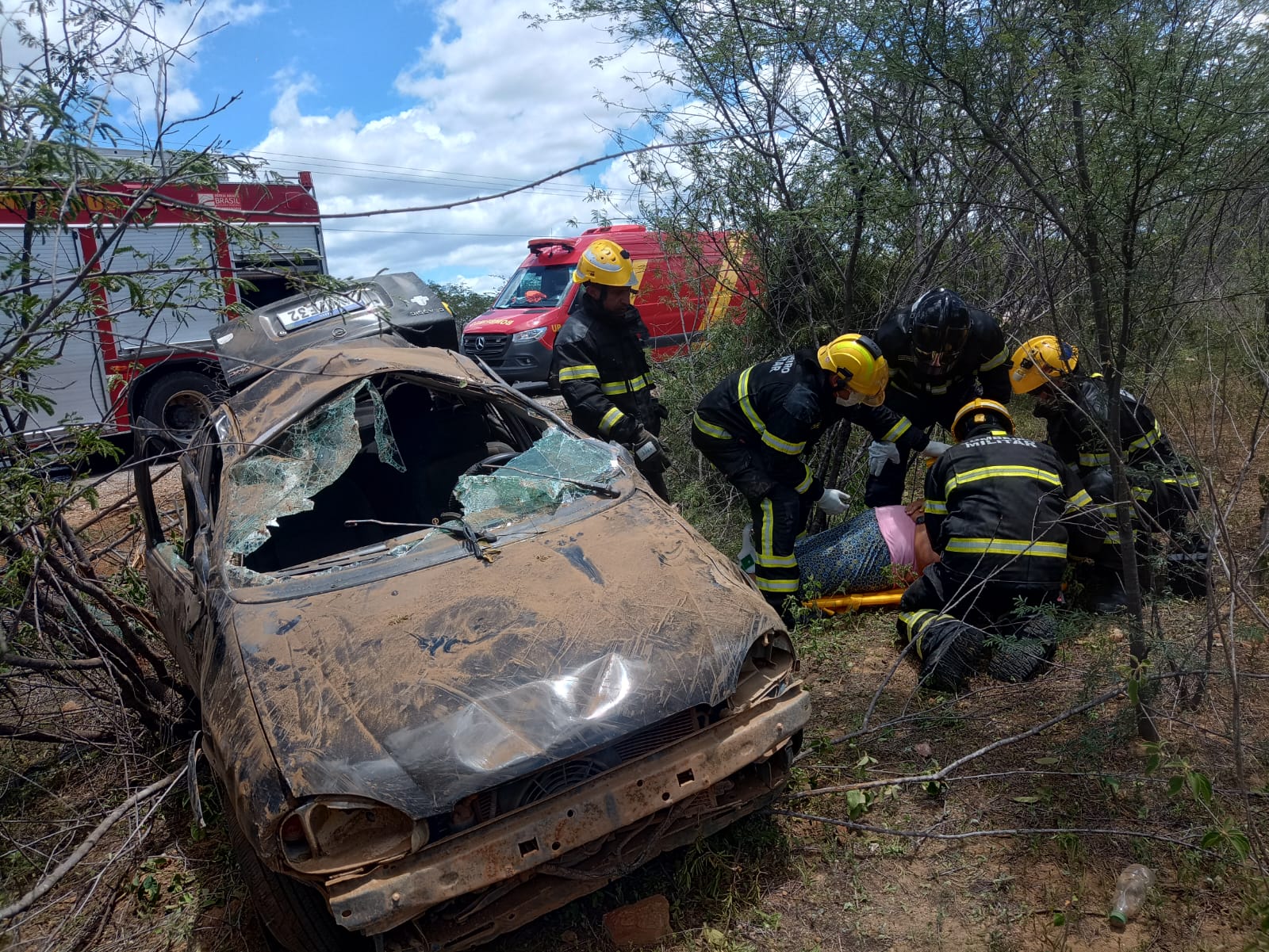 Acidente na RN-041 deixa dois feridos entre Currais Novos e Lagoa Nova
