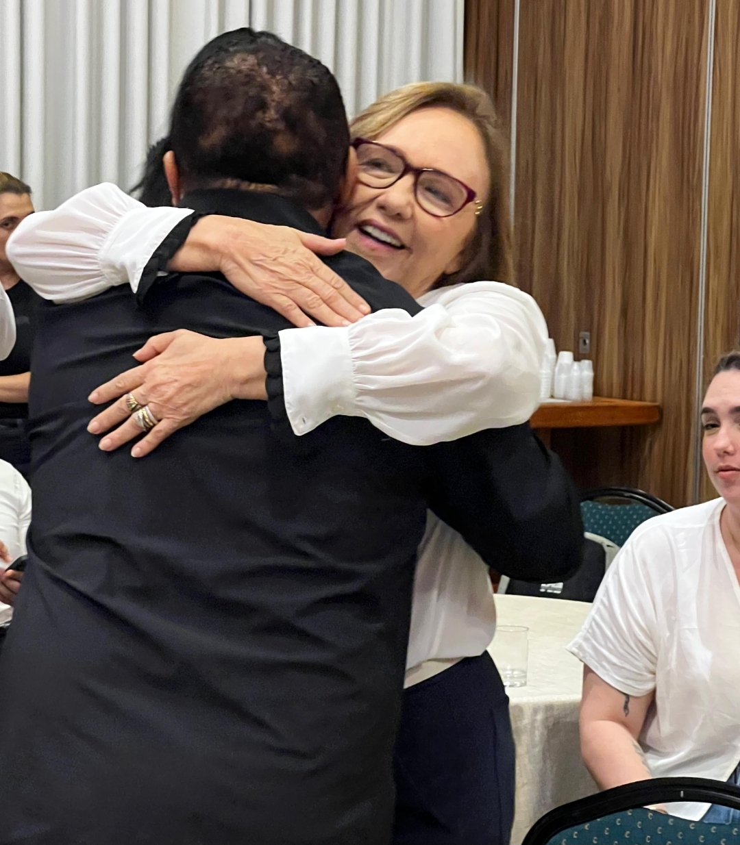 Zenaide consolida frente ampla e fortalece caminho para reeleição