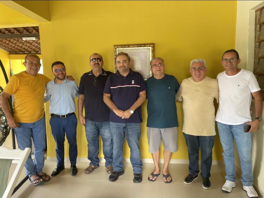 Com apoio do ex-prefeito Roberto Germano, Álvaro Dias fortalece pré-candidatura em Caicó