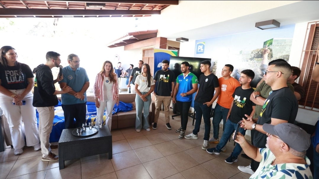 Álvaro Dias promete recriar Secretaria da Juventude e amplia interação política entre os jovens do RN