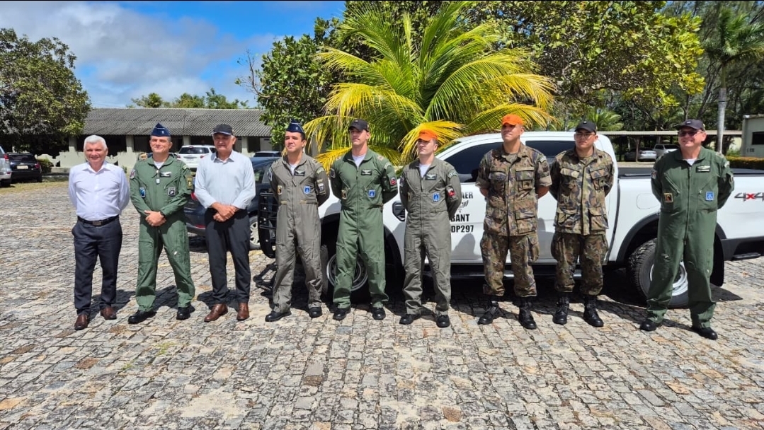 General Girão entrega nova pick-up 4x4 à Base Aérea de Natal por meio de emenda parlamentar