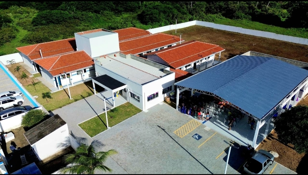 Escola Maurício Fernandes é a primeira das cinco unidades em construção a ser inaugurada em São Gonçalo
