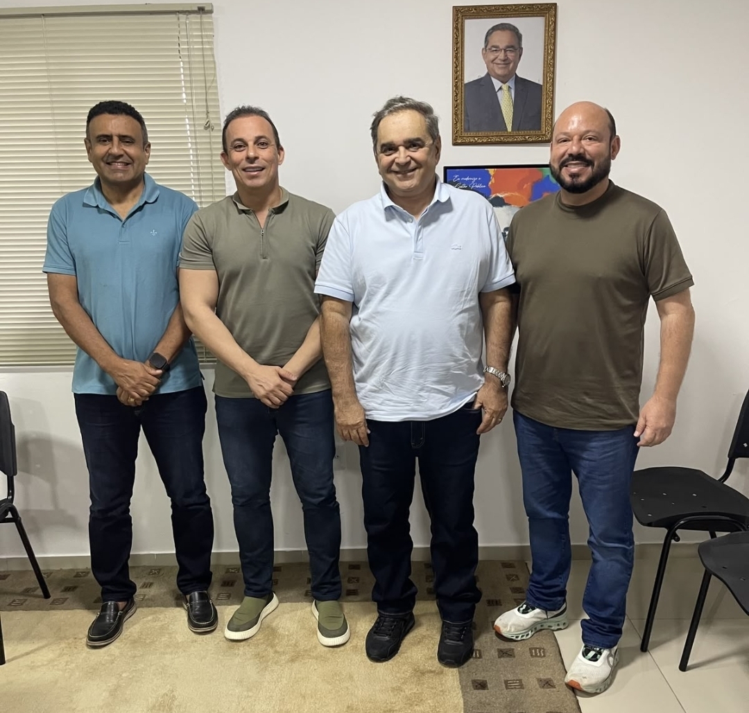 Canguaretama: Ex-prefeitos Wellinson Ribeiro e Wilsinho Ribeiro declaram apoio a Álvaro Dias