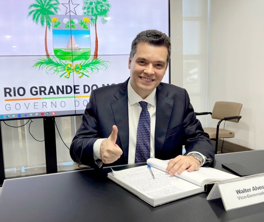Walter Alves acusa PT de tentar destruí-lo politicamente e promete reação: “Estou pronto para a guerra”
