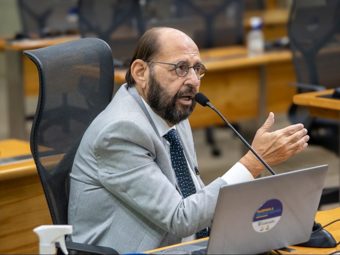 Gustavo Carvalho apresenta projeto para ampliar transparência e fiscalização sobre obras públicas no RN