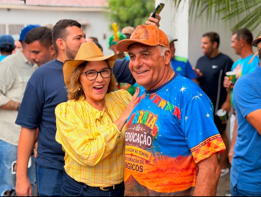 Prefeito Pinheiro confirma apoio à reeleição de Zenaide e destaca parceria em evento político em Angicos