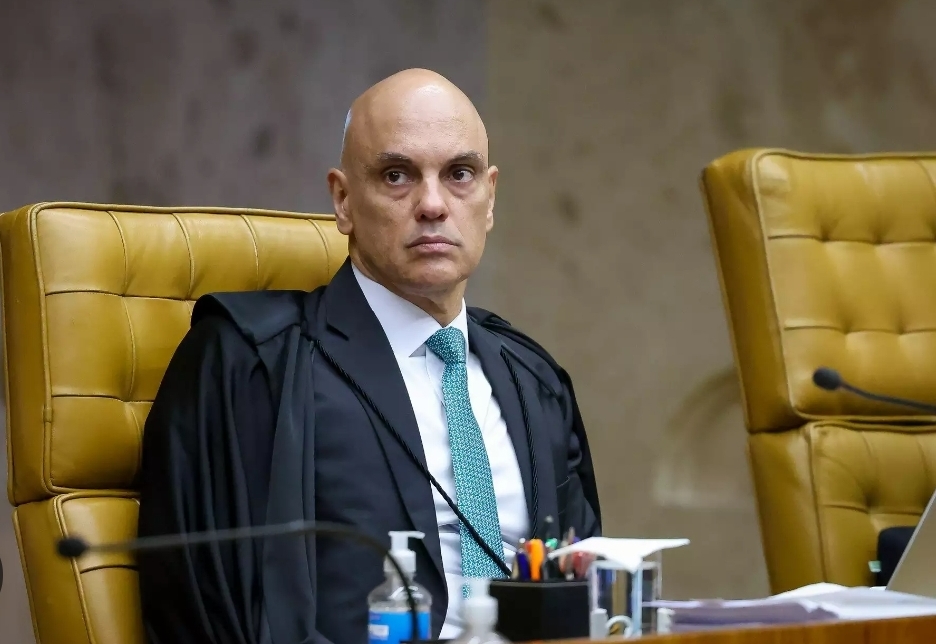 Moraes analisa prorrogação da prisão domiciliar de Bolsonaro
