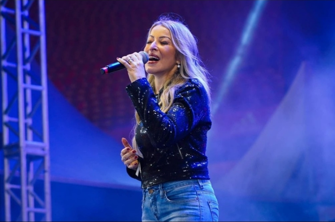 Serra de São Bento celebra padroeiro com show de Adriana Arydes, um dos destaques da música católica, no sábado (4)