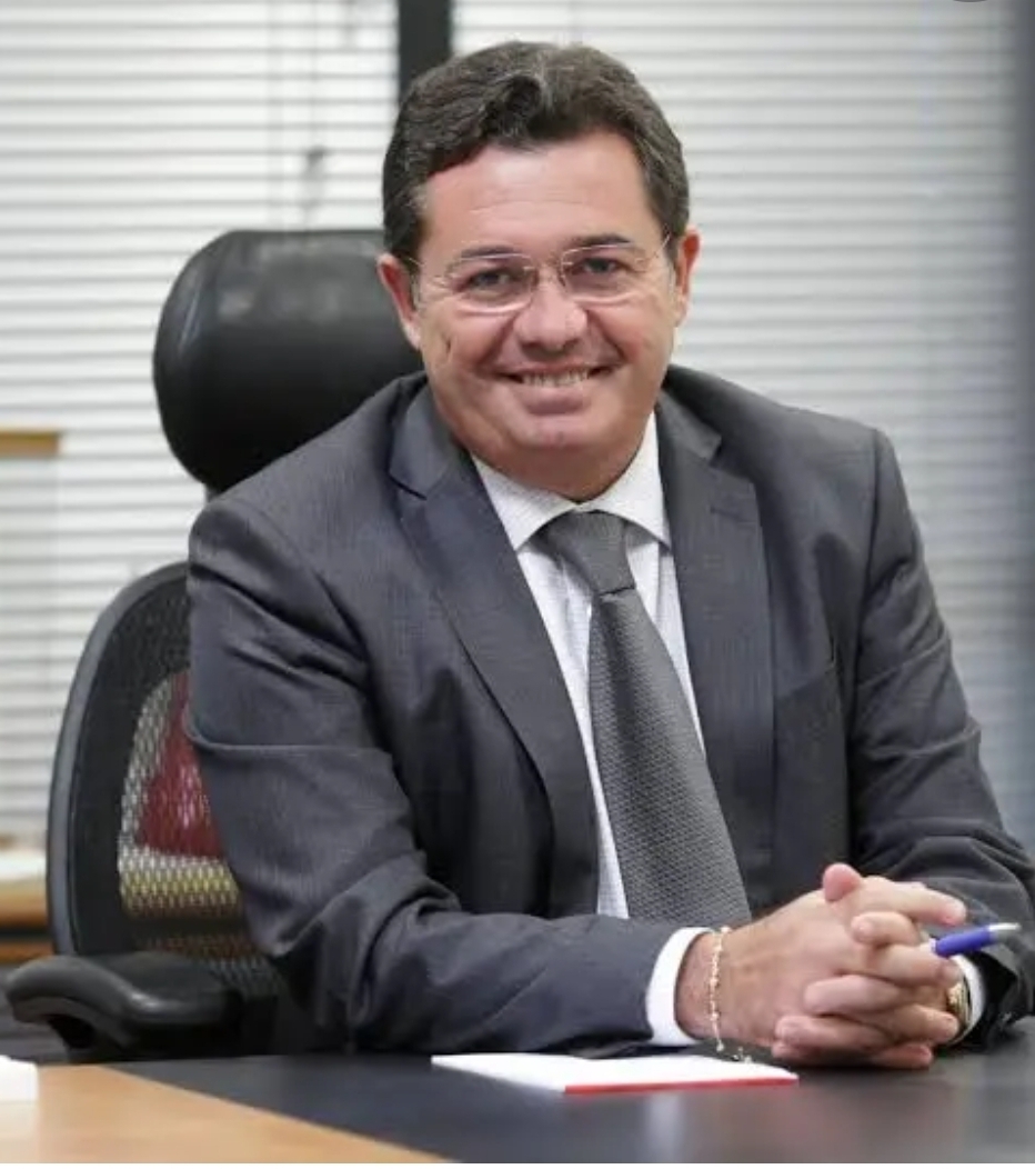 Presidente do TCU defende criação de gratificação para servidores do Tribunal