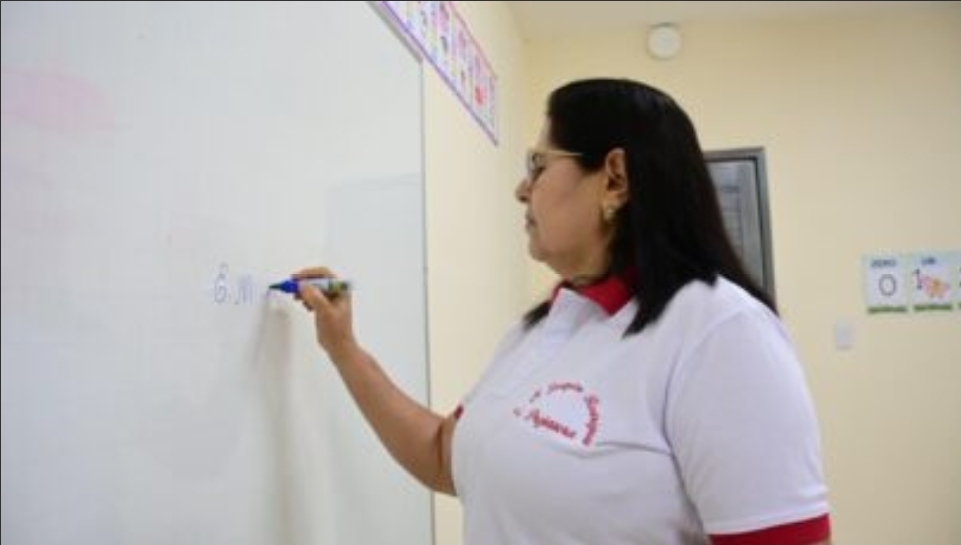 Prefeitura de Assú implanta progressão funcional para cerca de 200 servidores da Educação na folha de julho
