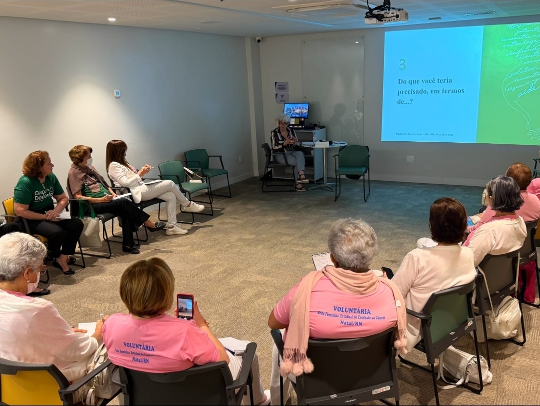 Liga promove master classes para pacientes e profissionais sobre novo modelo de cuidado oncológico