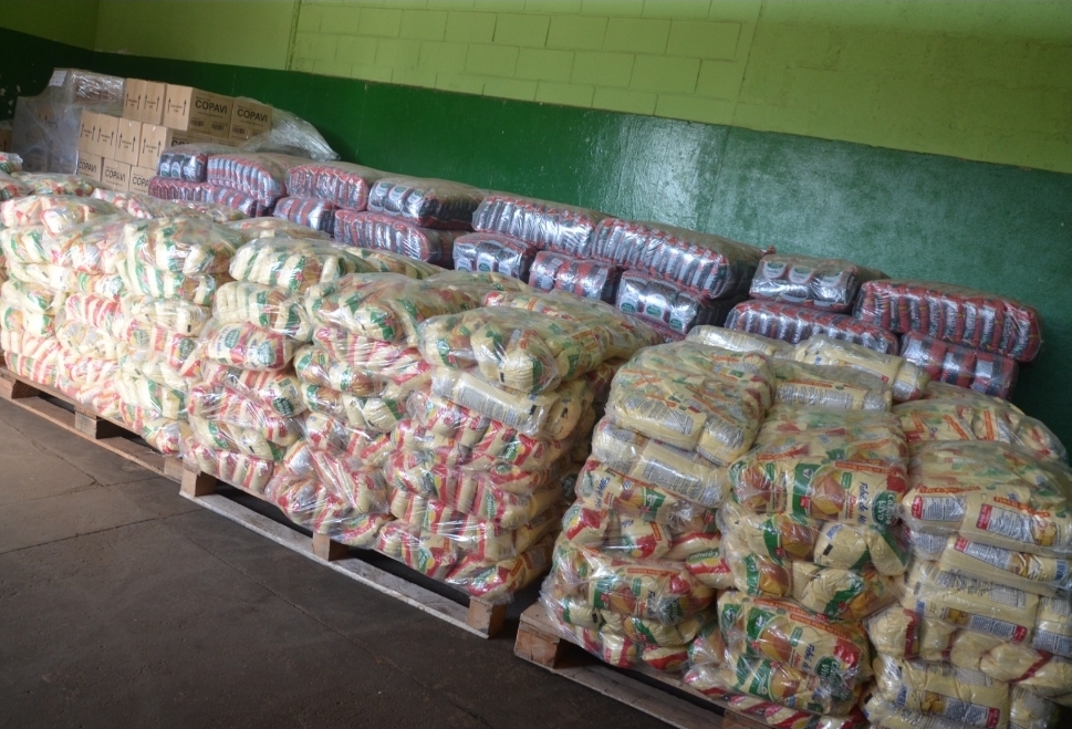 Prefeitura do Natal entrega 12 toneladas de alimentos a 40 instituições sociais