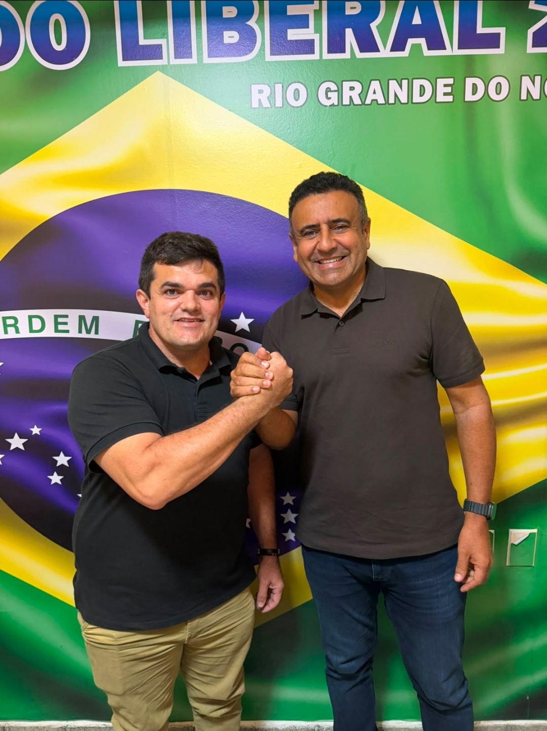 Mossoró: vereador da base de Allyson Bezerra declara apoio a Álvaro Dias
