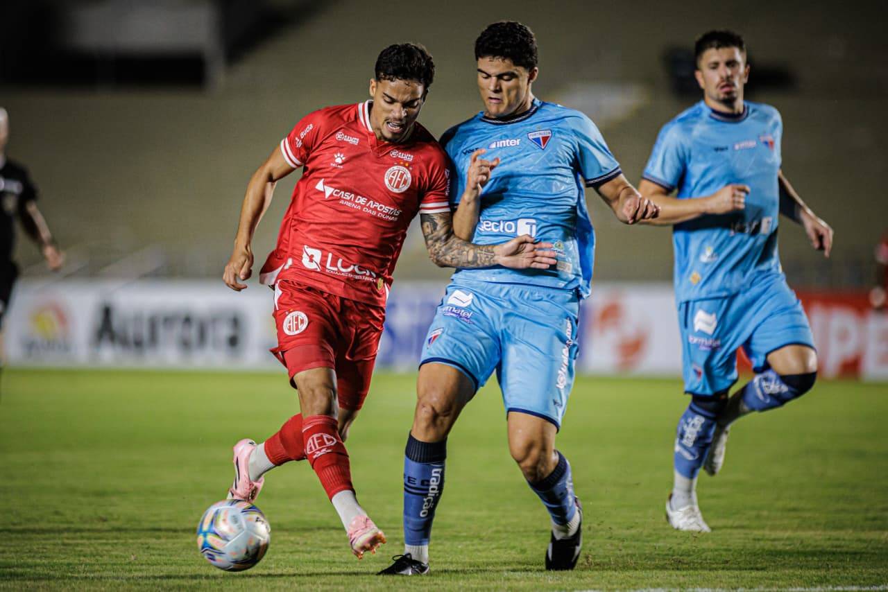 América empata com Fortaleza e vê classificação na Copa do Nordeste complicar