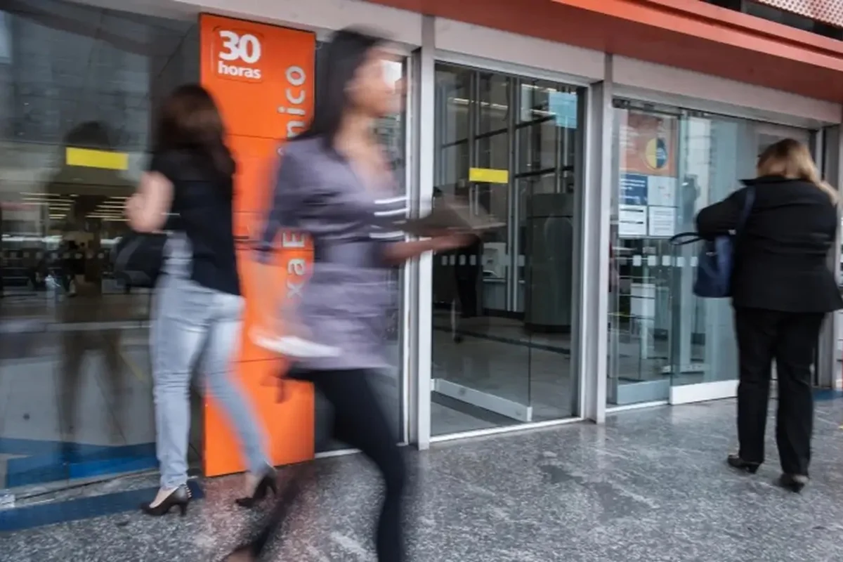 Bancários articulam greve nacional de 24 horas para quinta-feira