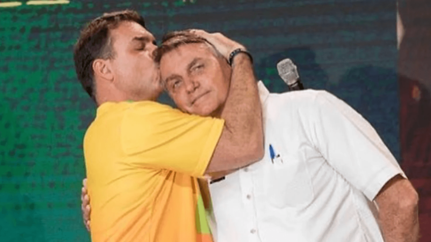 Jair Bolsonaro definirá vice de Flávio na disputa pela República