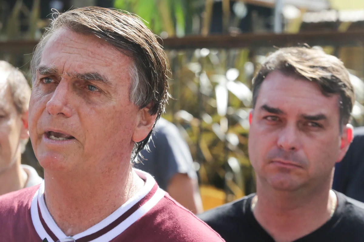 Jair Bolsonaro tem até hoje para explicar uso de carta em redes sociais