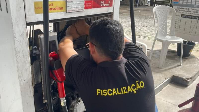IPEM/RN fiscaliza postos para proteger consumidor na Grande Natal