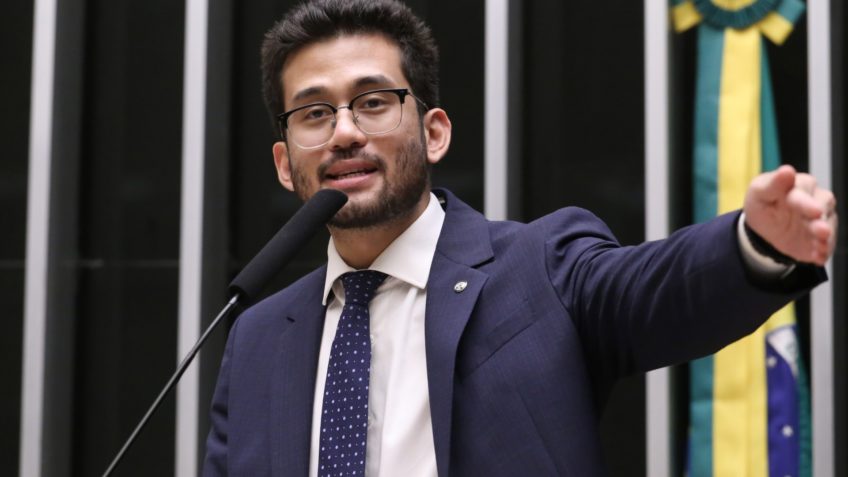 Câmara aprova multas por lixo em vias públicas