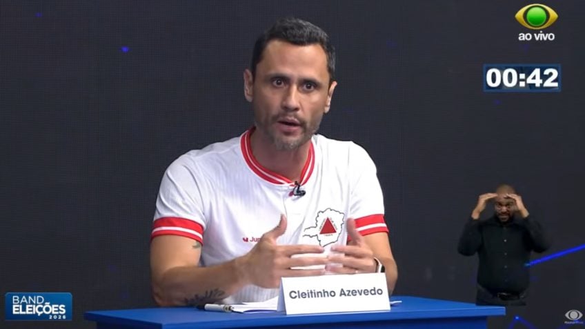 Cleitinho declara apoio a Flávio Bolsonaro e planeja campanha em MG
