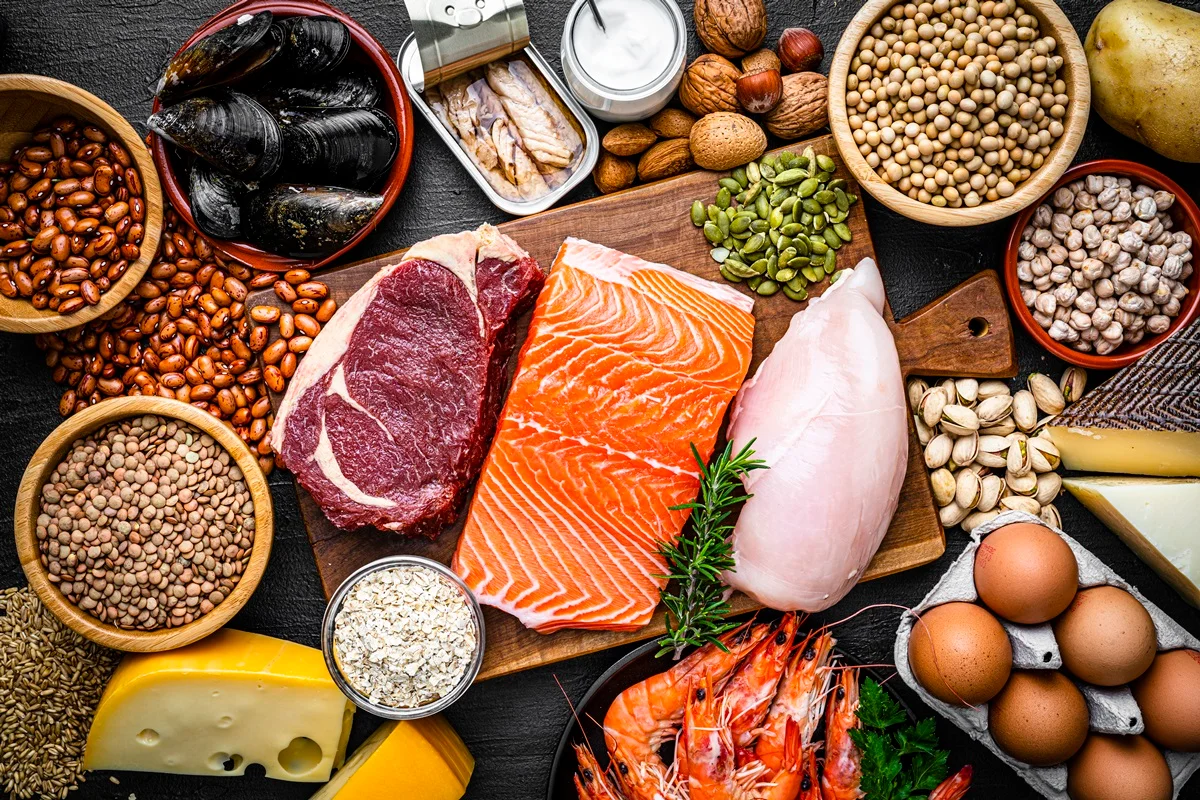 Redução no consumo de proteína pode retardar o envelhecimento, aponta pesquisa