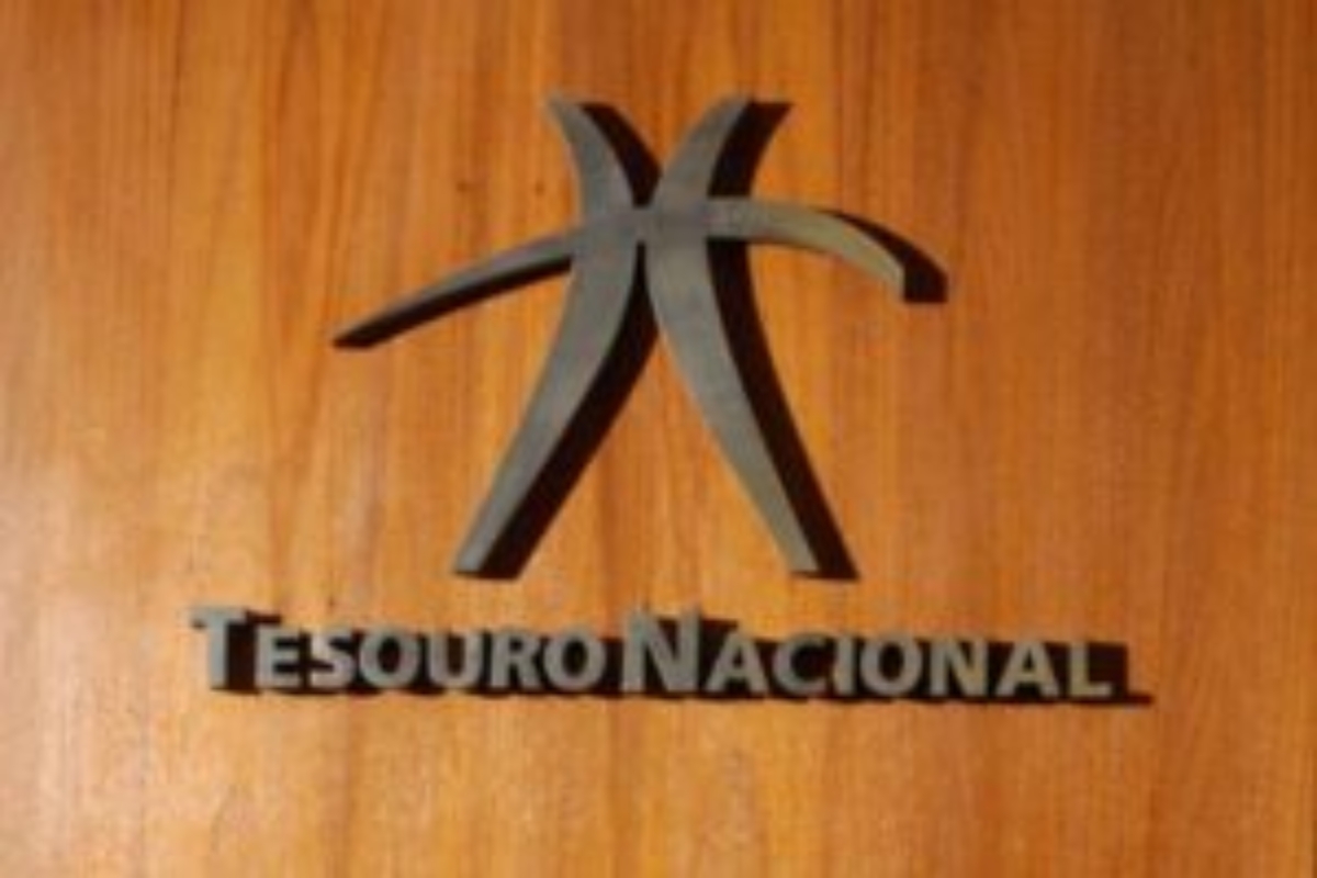 Governo Central enfrenta maior déficit de março em quase 30 anos