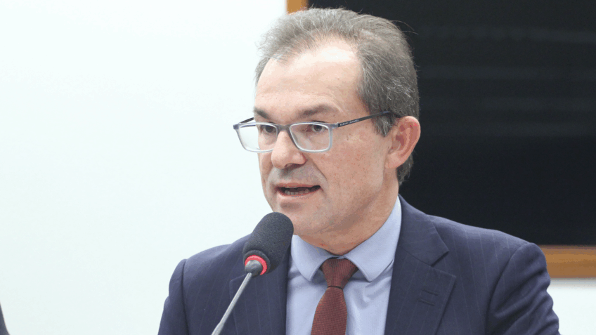 Operadoras alertam: crime domina internet em 313 cidades