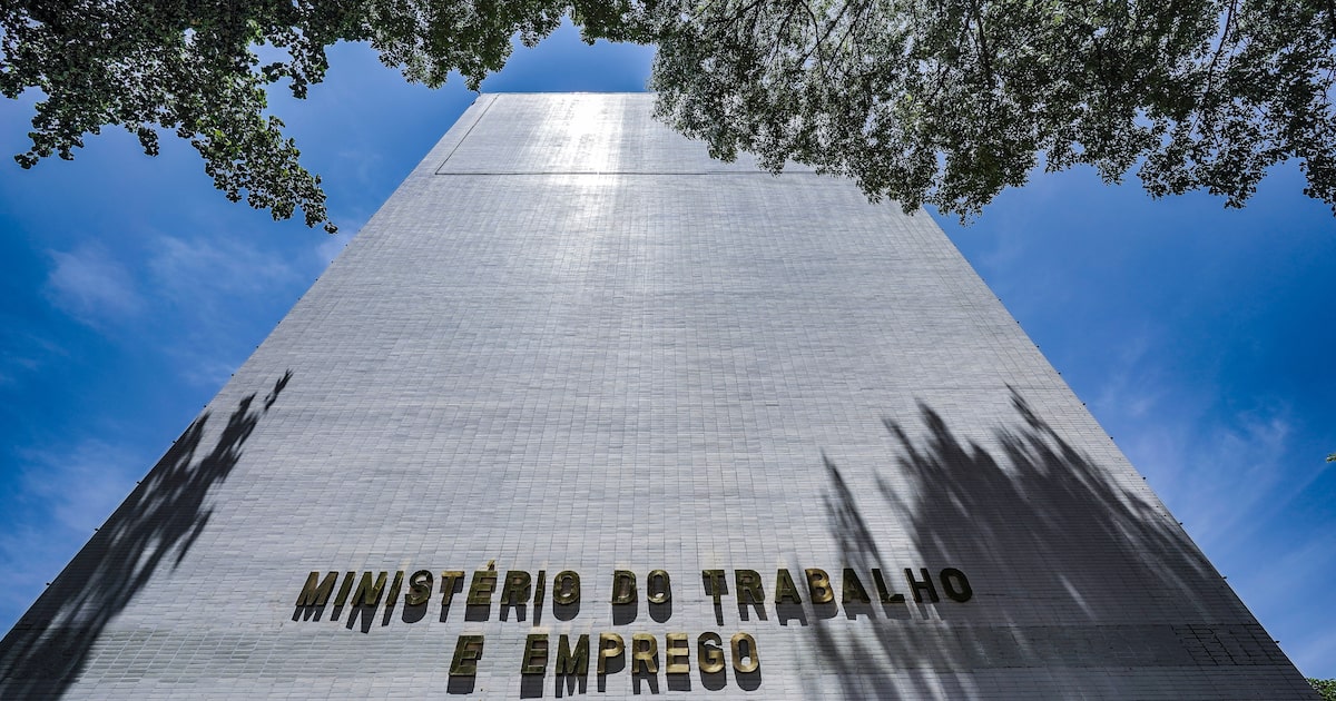 Doméstica é resgatada após 55 anos sem salário em Fortaleza; dívida trabalhista chega a R$ 1,5 milhão