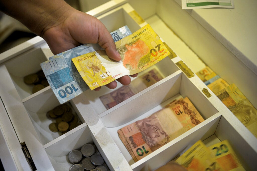 Serasa Experian revela: empresas do RN enfrentam as dívidas mais altas do Nordeste