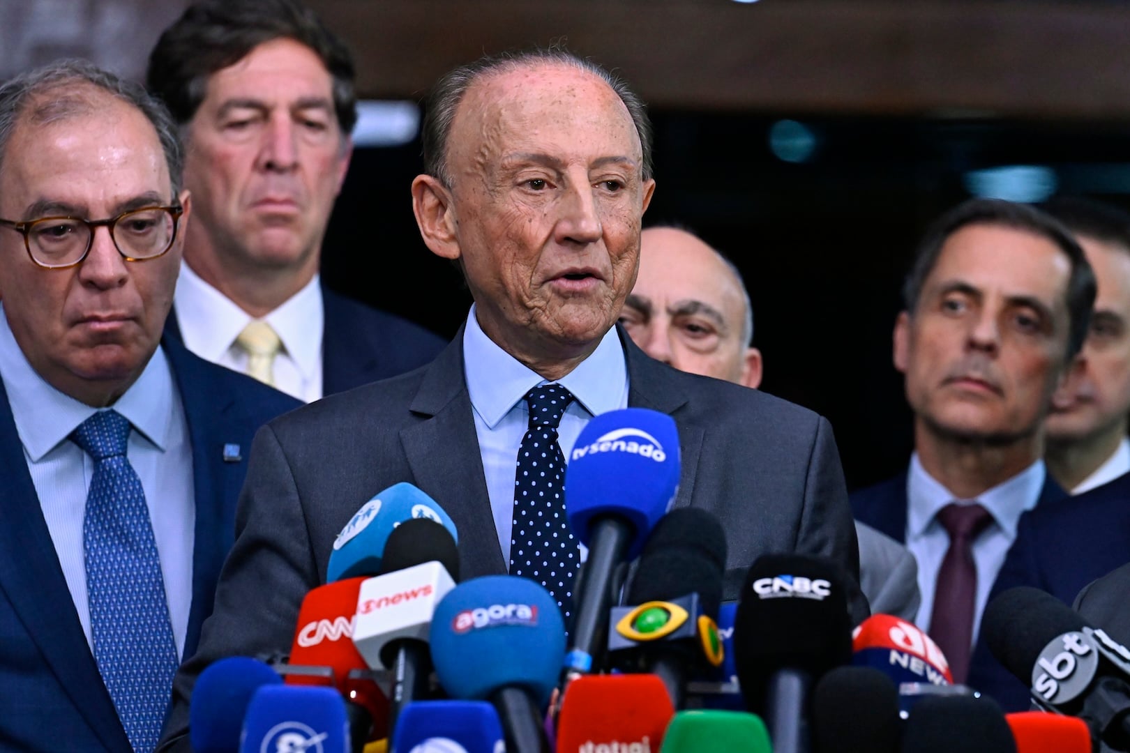 Fiesp classifica PEC do fim da escala 6 X 1 como PEC Boca de Urna