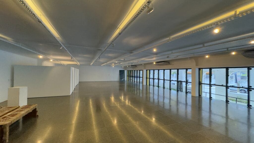 Galeria Newton Navarro reabre ao público com mostra sobre o artista Newton Navarro