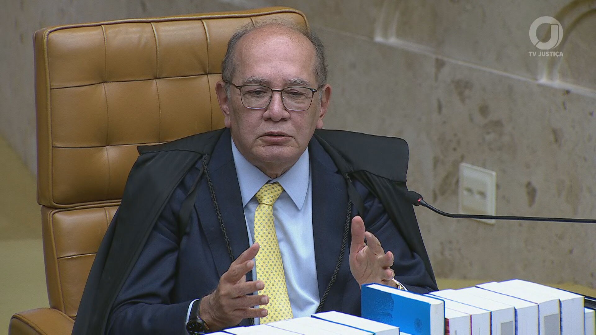 Gilmar Mendes expõe elo de deputados com jogo do bicho no STF