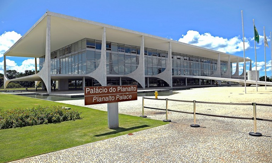 GSI nomeia Fulano de Tal e Cicrano para funções no Planalto por meio de portaria