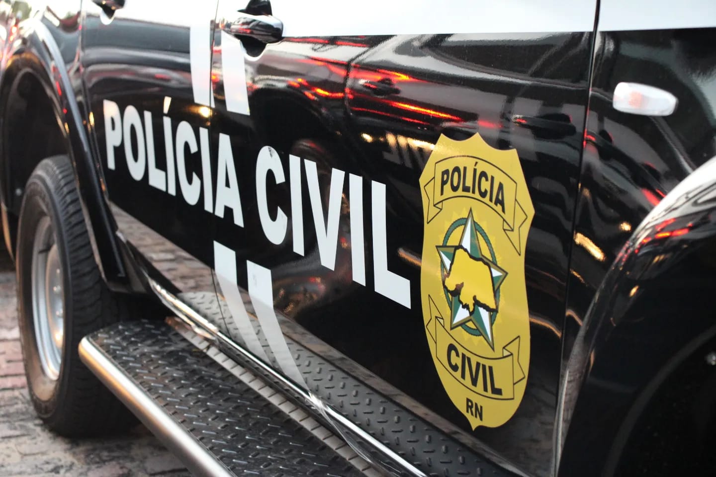 Polícia Civil do Rio Grande do Norte prende homem de 40 anos por aliciar menor com presentes e dinheiro
