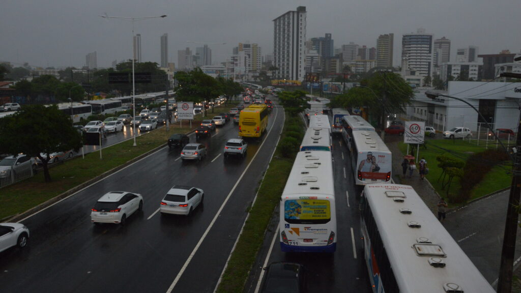 Inmet coloca todo o Rio Grande do Norte em alerta para chuvas e emite aviso laranja para o fim de semana
