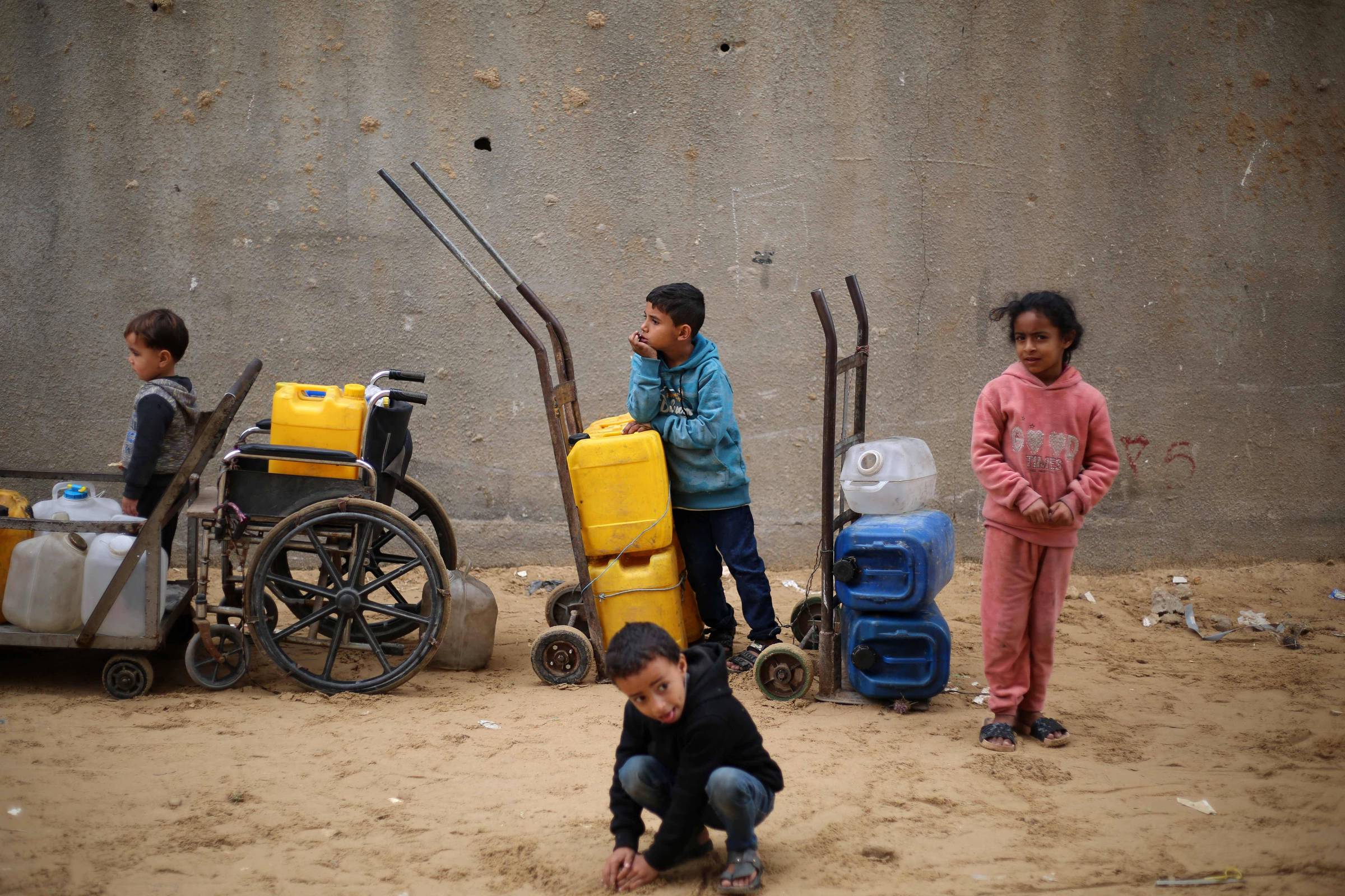 MSF: Israel usou privação de água como arma em Gaza