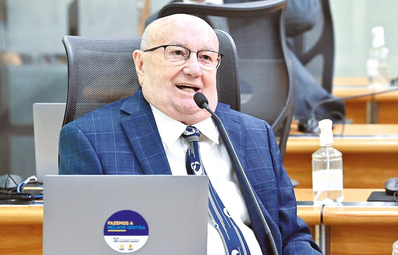 Deputado faz críticas fortes ao Governo Fátima Bezerra: José Dias e Cadu Xavier em embate acirrado no RN