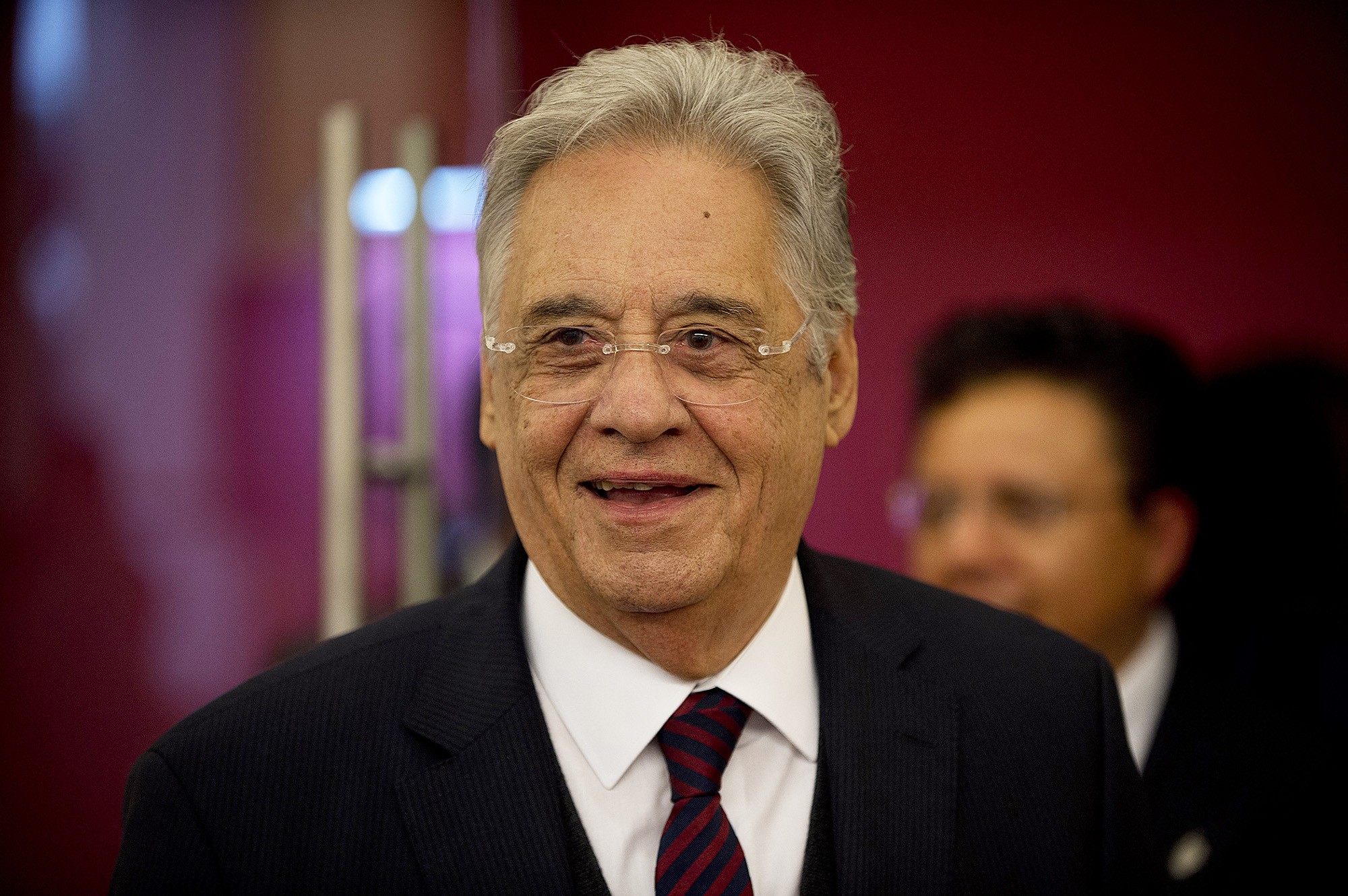 Justiça de SP interdita FHC, filho assume curatela provisória