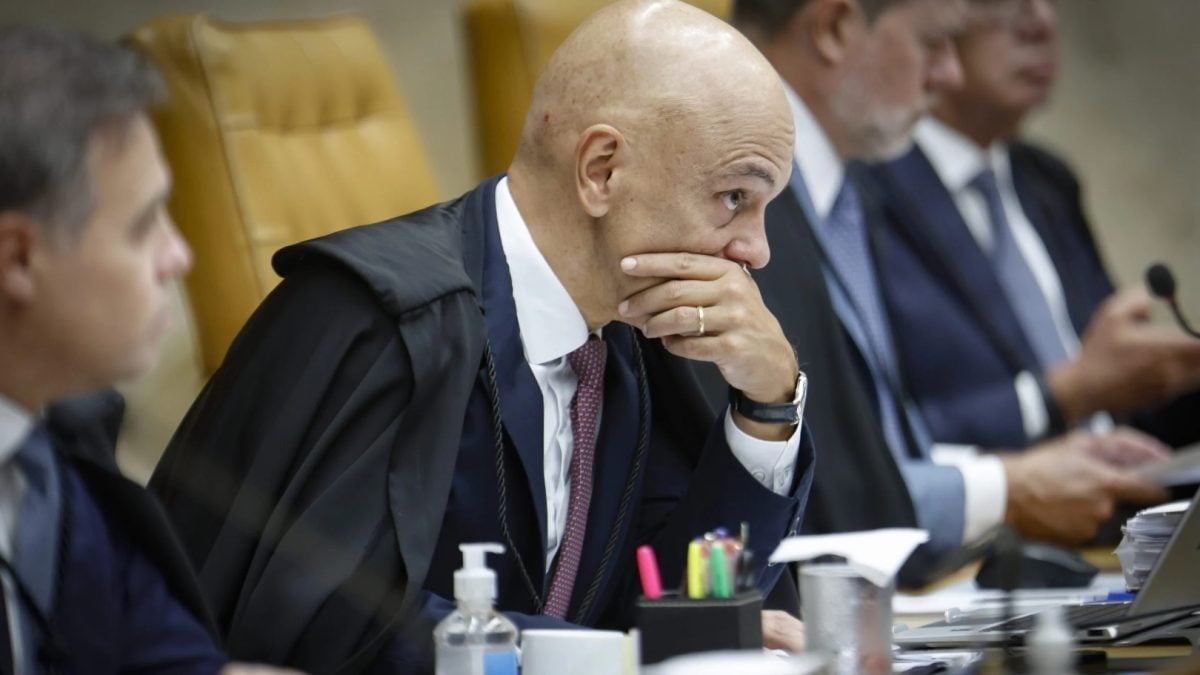 Mensagens revelam questionamentos de Daniel Vorcaro a Moraes antes de prisão