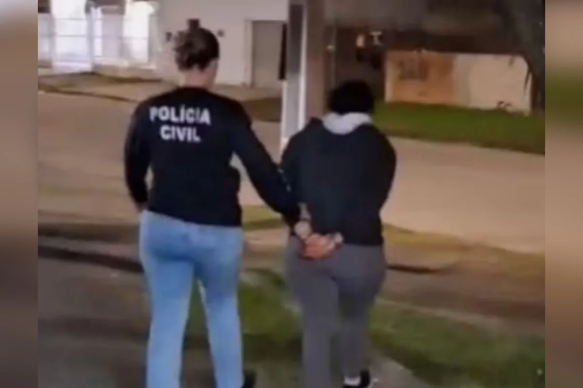 Mãe é presa suspeita de matar bebê com sinais de tortura em Pelotas